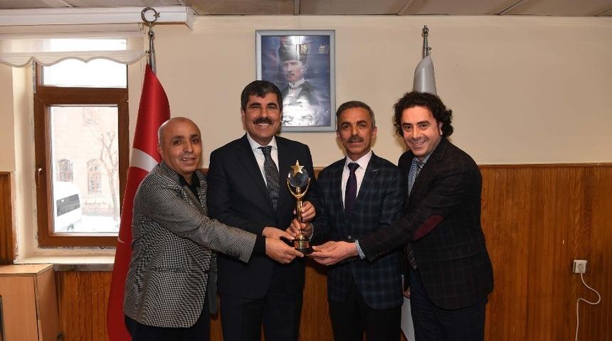 Başkan Asya: &ldquo;Bu başarı hepimizindir, Muş&rsquo;umuza armağan olsun&rdquo;