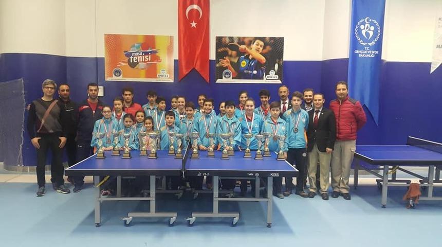 Yıldızlar ve Gen&ccedil;ler Masa Tenisi Yerel Lig M&uuml;sabakaları Tamamlandı
