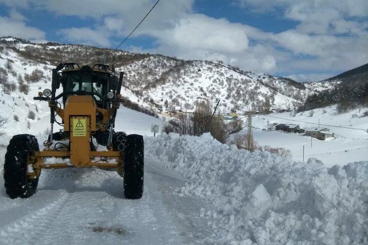 Gümüşhane’de kapalı köy yolları açıldı G3