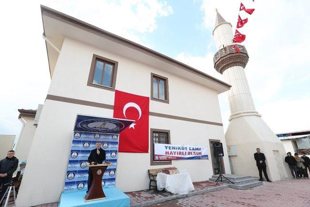 Şahinbey’de Yeniköy Cami ibadete açıldı