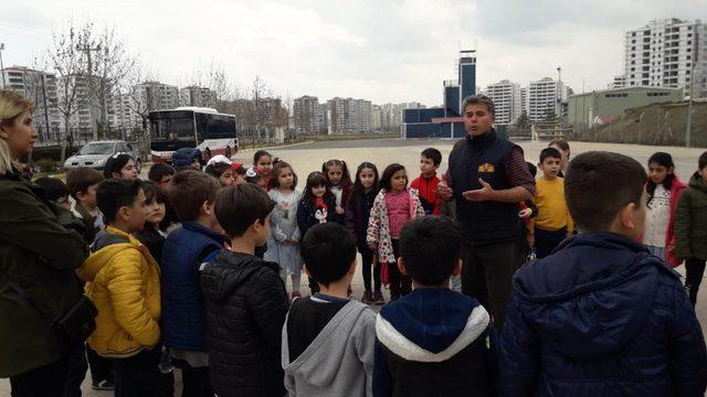 Büyükşehir Belediyesi’nden öğrencilere itfaiye ve yangın eğitimi