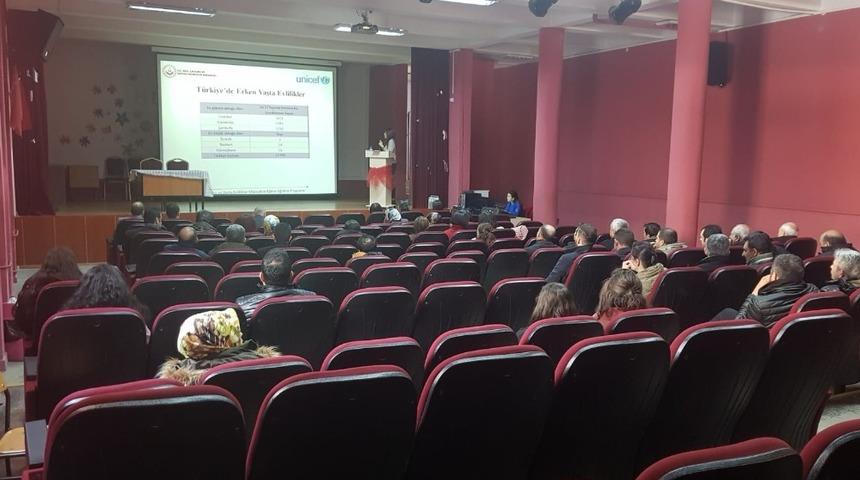 Erken Yaşta ve Zorla Evliliklerle M&uuml;cadele Kars İl Eylem Planı semineri