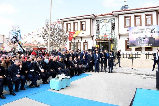 Kadınhanı Şehir Konağı Bakan Kurum’un katılımı ile açıldı