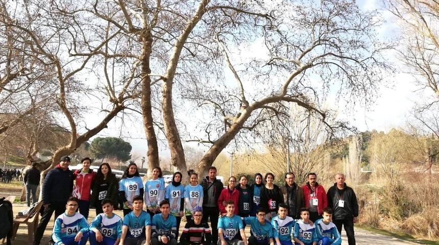 Oryantiring’in kalbi Salihli’de attı