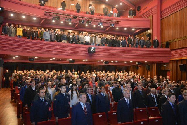 Bursa AFAD’ın “Bursa ve deprem gerçeği” konferansına yoğun ilgi