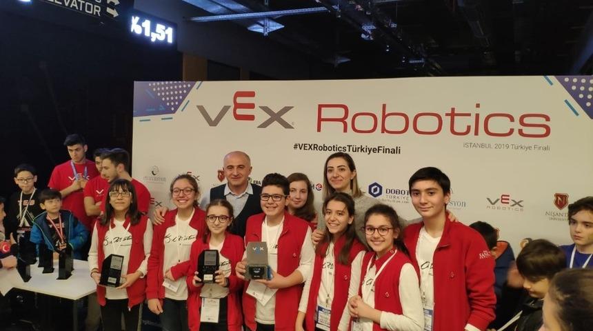 VEX IQ T&uuml;rkiye Şampiyonası&rsquo;nda  SANKO okullarına 3 &ouml;d&uuml;l