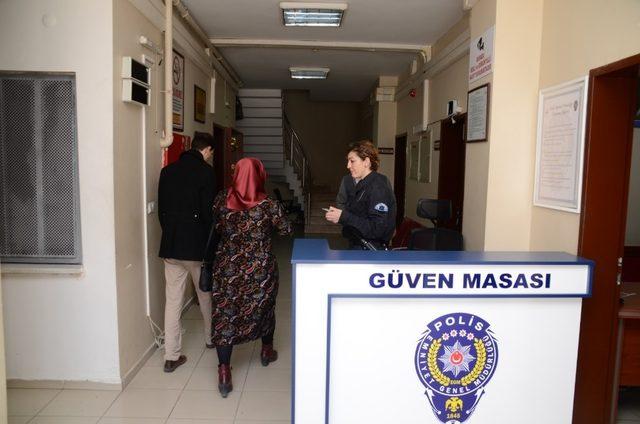 Polis merkezlerine ’Güven Masası’ kuruldu