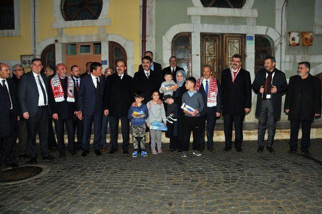 Bakan Kurum’dan Akşehirlilere toplu konut müjdesi