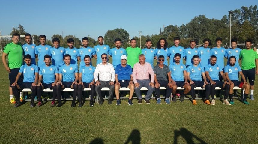 ASAT Gen&ccedil;lik ve Spor Kul&uuml;b&uuml; başarıya doymuyor