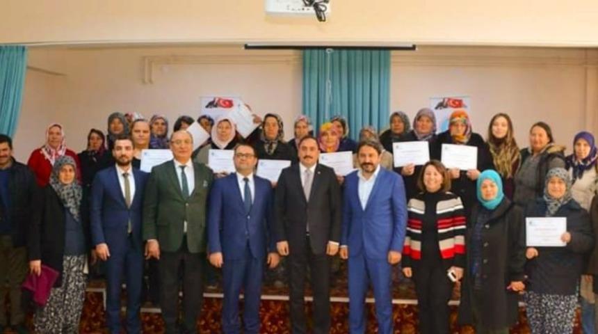 Girişimcilik kursunu başarı ile tamamladılar