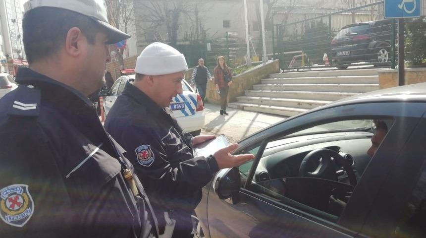 Ge&ccedil;iş &uuml;st&uuml;nl&uuml;ğ&uuml; kuralına uymayan s&uuml;r&uuml;c&uuml;lere ceza yağdı