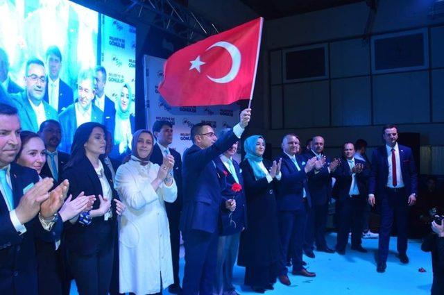 Erdoğan projelerini ve meclis üyelerini tanıttı