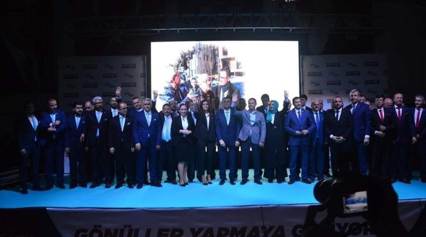 Erdoğan projelerini ve meclis &uuml;yelerini tanıttı