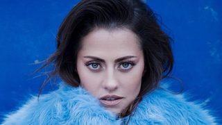 Derya Uluğ'dan takipçisine 'ofsayt' ayarı!