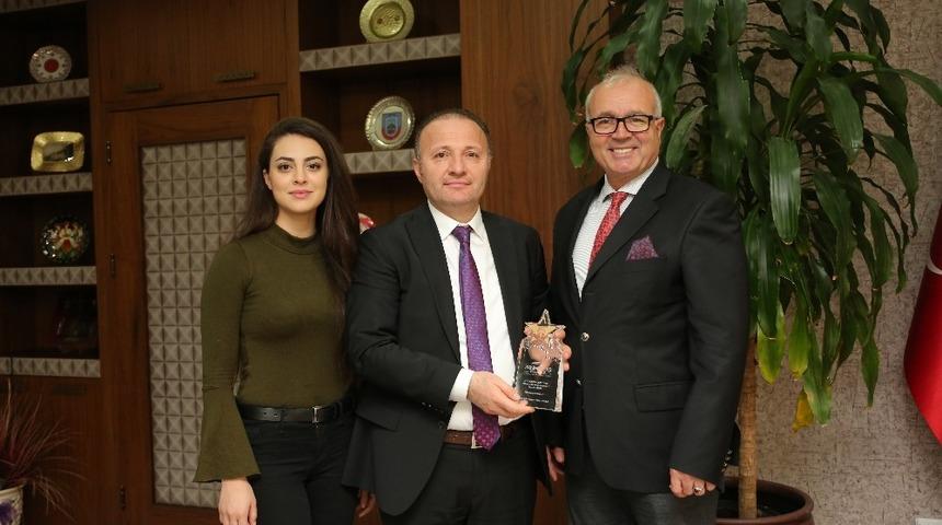 &lsquo;Antalya&rsquo;nın Rekreasyonel Kentsel D&ouml;n&uuml;ş&uuml;m&uuml; Projesi&rsquo;ne &Ouml;d&uuml;l