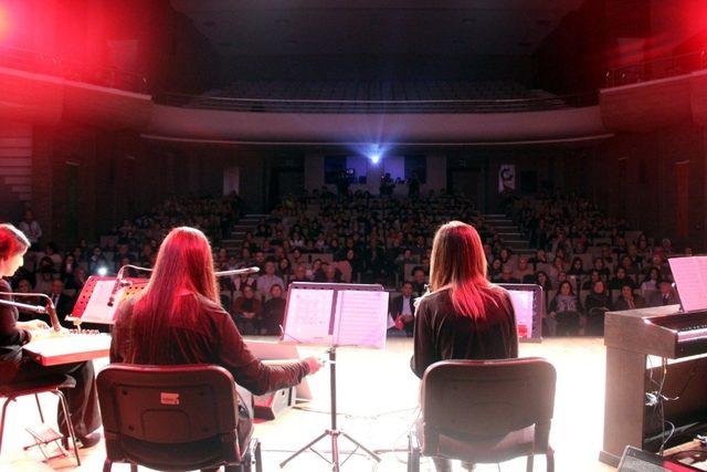 Büyükşehir’den “Hanımeli” konseri