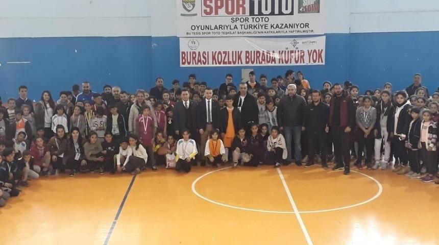 Batman&rsquo;dan 690 atlet koştu