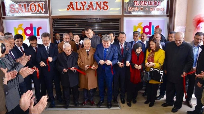 Iğdır&rsquo;da kitap fuarı a&ccedil;ıldı