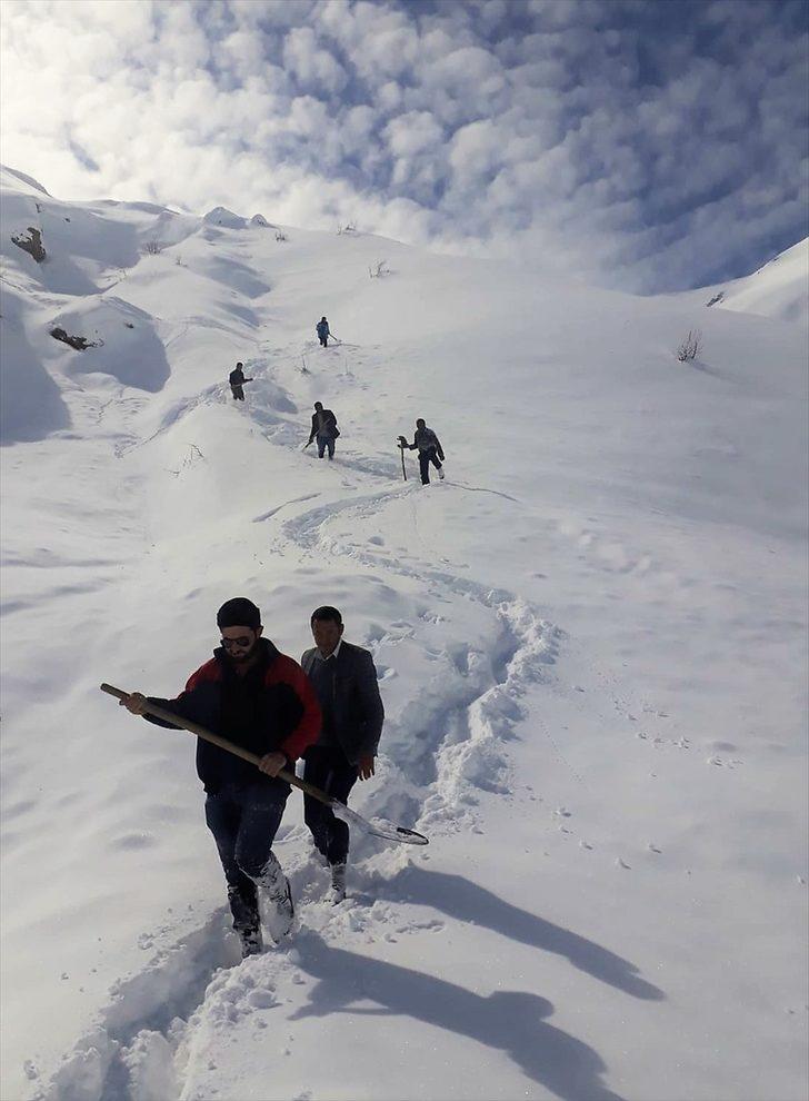 Çığ tehlikesine rağmen gittiler G2
