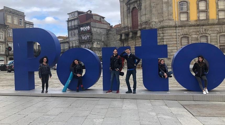 Aziziye&rsquo;nin gen&ccedil;leri Avrupa&rsquo;da