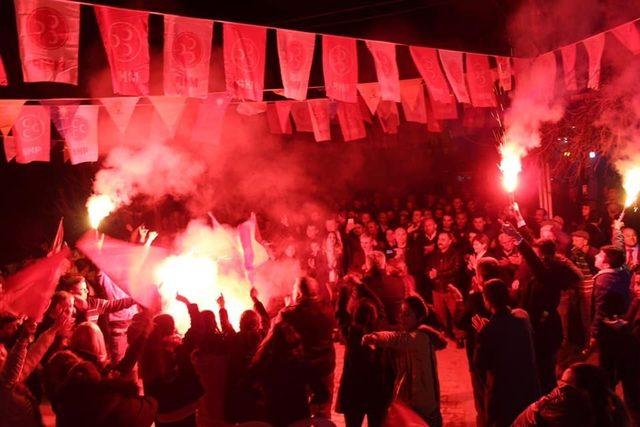 Germencik adayı İsmet Akın’dan miting gibi toplantı