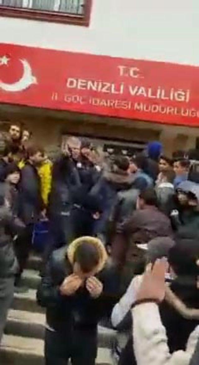 Denizli'de biber gazı sıkan polis görevden uzaklaştırıldı