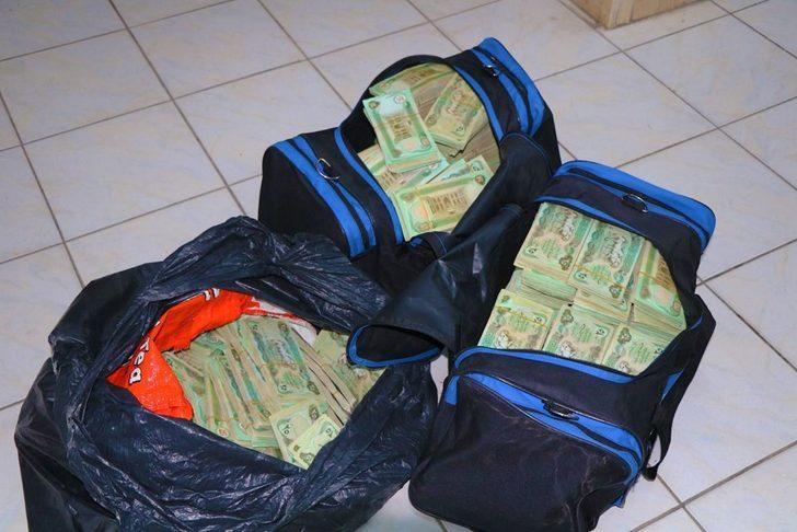 Türkiye'ye kaçak getirilen 1 milyon Irak dinarı bulundu G3