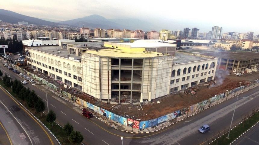 Millet &Ccedil;arşısında işyerleri ihale &ccedil;ıkıyor