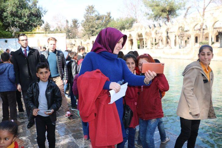 Şanlıurfalı öğrenciler ilk defa Balıklıgöl’ü görmenin sevincini yaşadı G4