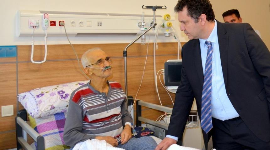 İl Sağlık Müdürü Bilge’den palyatif bakım hastalarına ziyaret