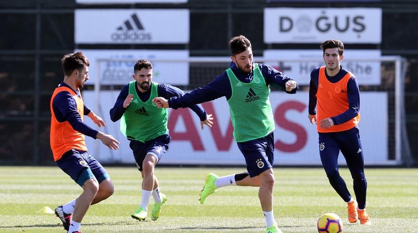 Fenerbahçe Medipol Başakşehir maçı hazırlıklarını sürdürdü