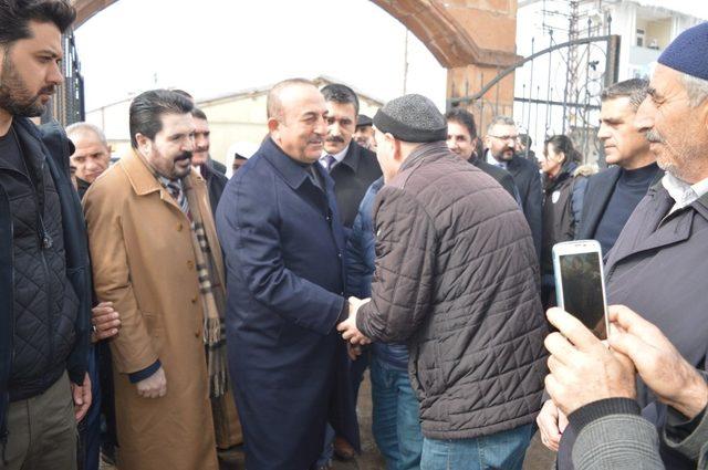 Bakan Çavuşoğlu: 