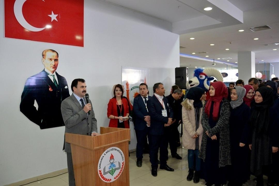 Ağrı İbrahim &Ccedil;e&ccedil;en &Uuml;niversitesi 10. Şanlıurfa kariyer g&uuml;nlerine katıldı