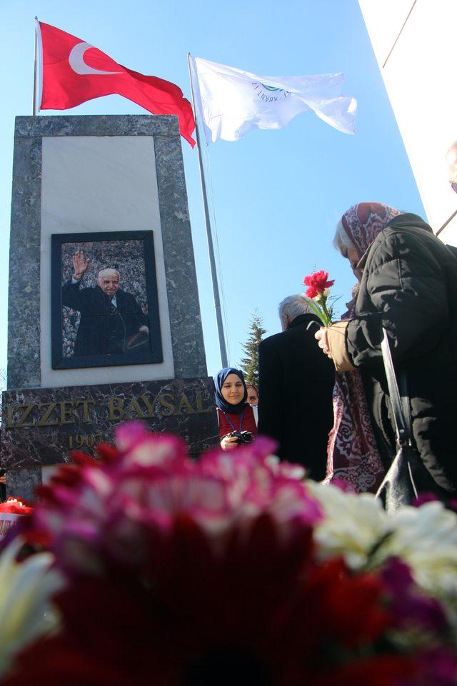 Hayırsever İzzet Baysal, ölümünün 19'uncu yıl dönümünde anıldı