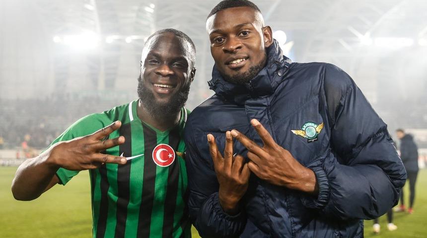 PFDK, Elvis Manu'ya 2 maç ceza verdi