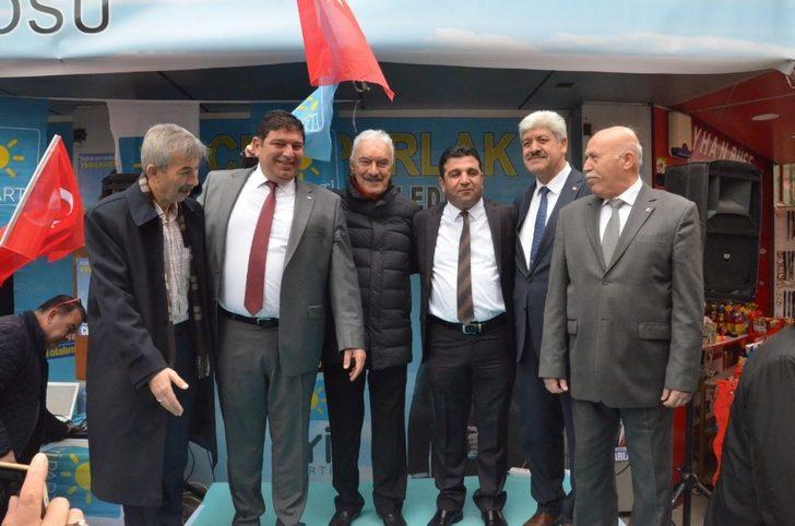 İYİ Partili Parlak’ın seçim bürosu açıldı G3