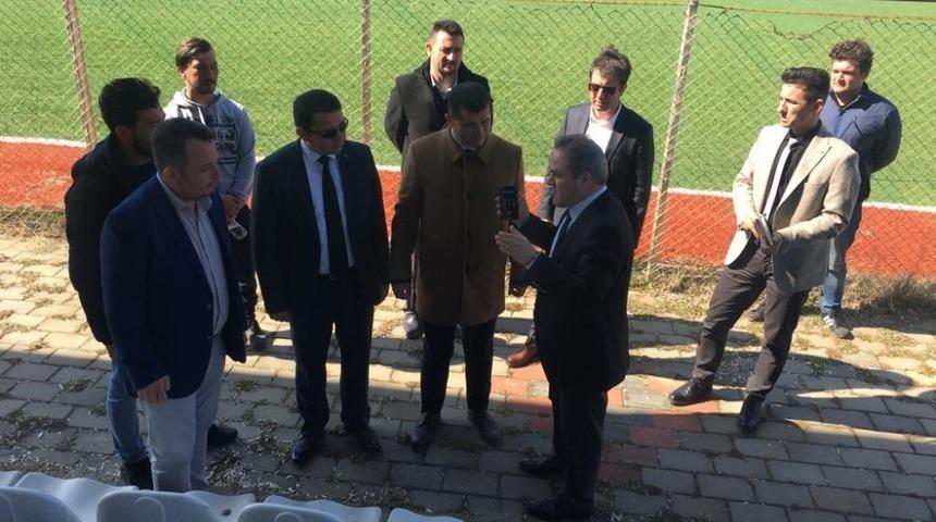 Madak, Bozcaada i&ccedil;in her platformda &ccedil;alışıyor