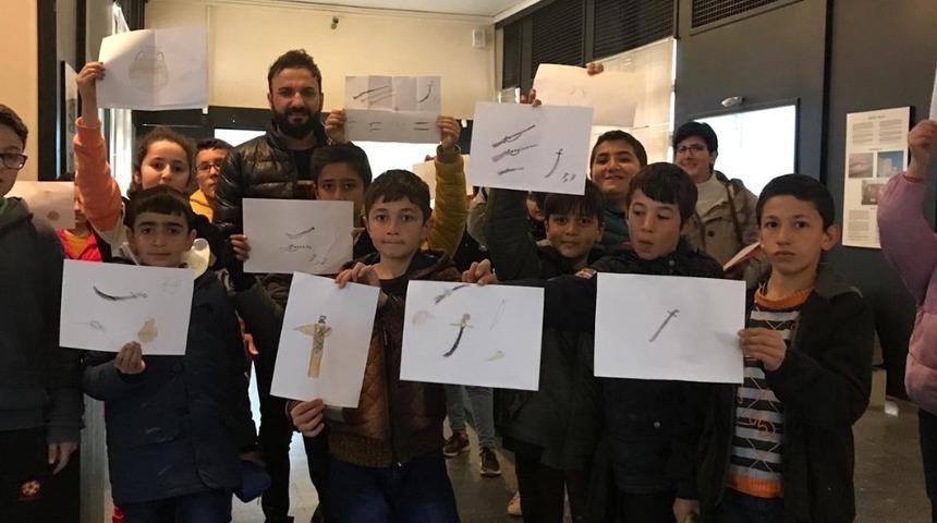 Köy okulu öğrencileri müzeyi gezdi