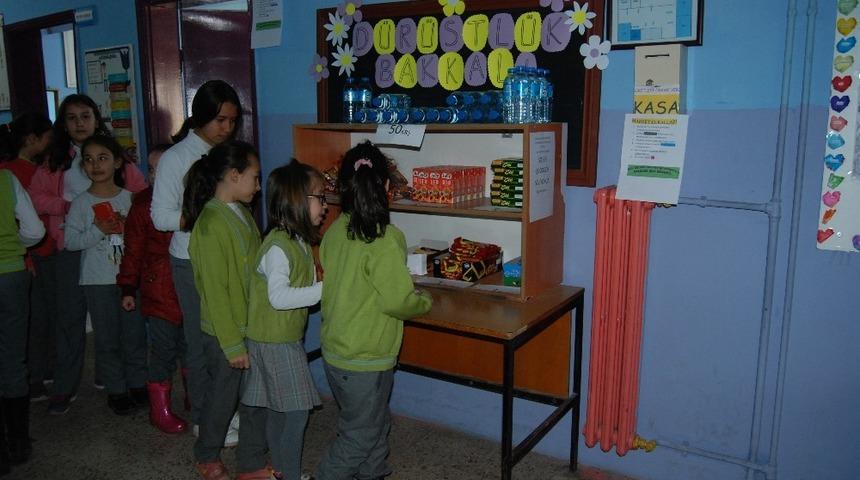 Bayramiç’te öğrencilerden anlamı proje