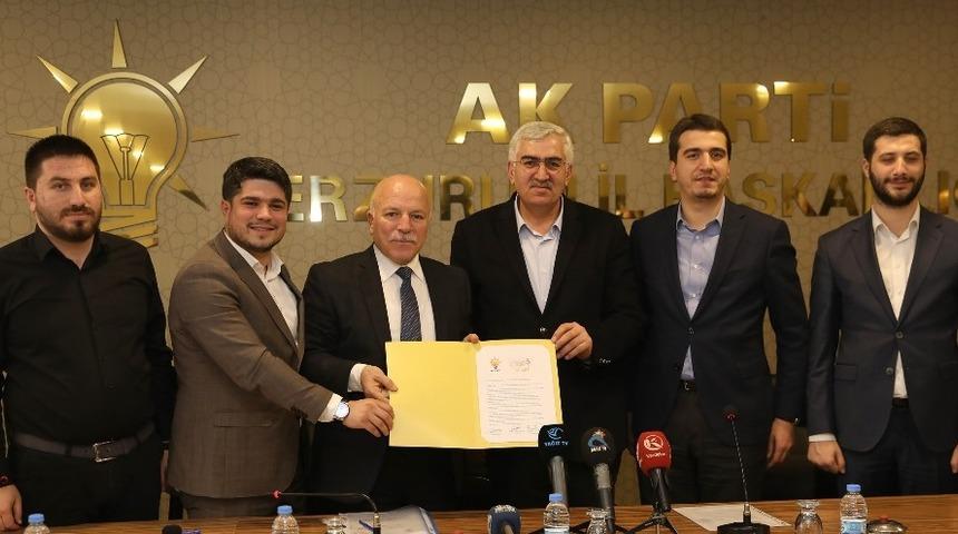 Başkan Sekmen: “Gençler Türkiye’nin umududur”