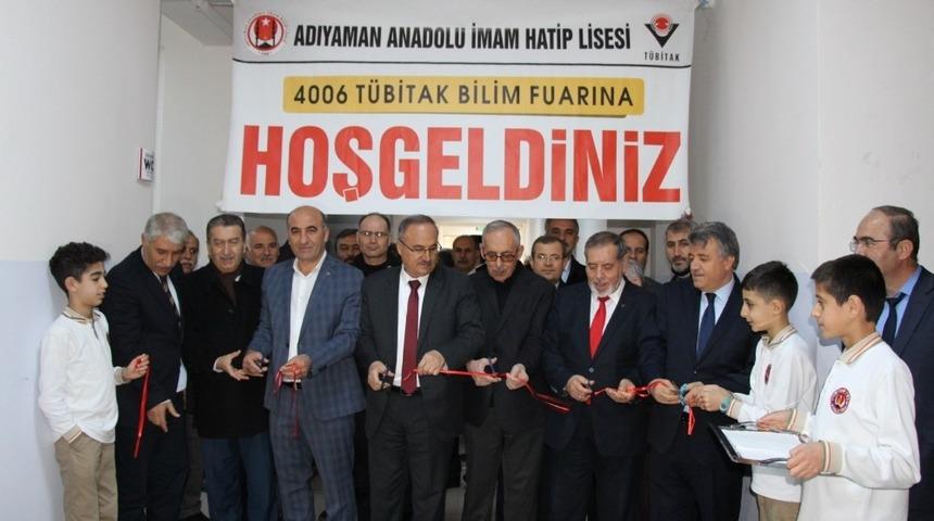 Proje İmam Hatip Ortaokulunun TÜBİTAK bilim fuarı açıldı