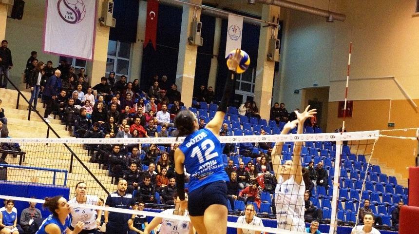 Aydının Sultanları final i&ccedil;in sahada