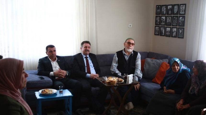 CHP’nin adayı Sandal: "Bayraklı’da sandıkları patlatacağız"