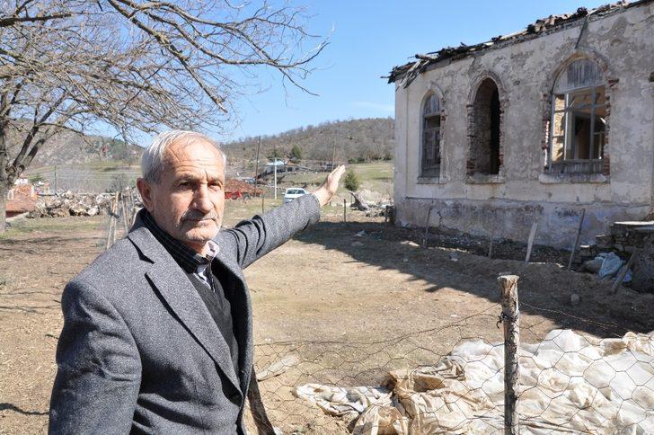 Tarihi ilkokul onarım bekliyor G1