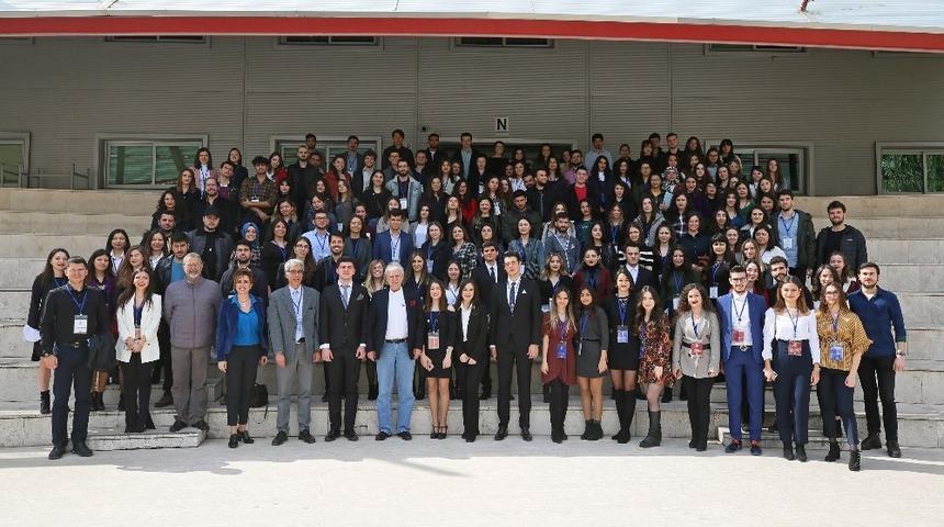 EBSO Başkanı Yorgancılar’dan gençlere tavsiyeler