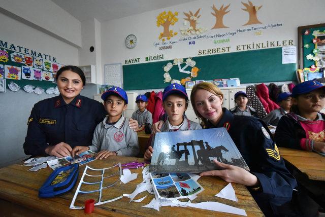  Jandarma abla  g&ouml;n&uuml;llerde taht kurdu 3