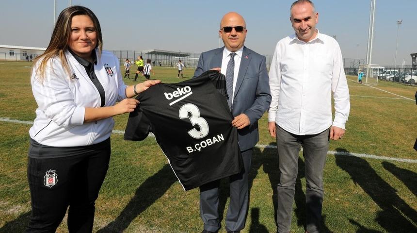 Beşiktaş Futbol Okulları Afyonkarahisar’da kamp yapacak