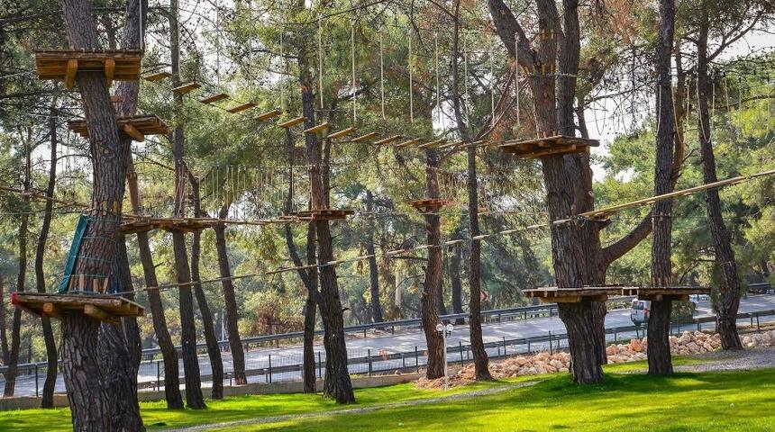 Başkan Memduh B&uuml;y&uuml;kkılı&ccedil;, "&Uuml;&ccedil; il&ccedil;eye macera ve adrenalin parkı"