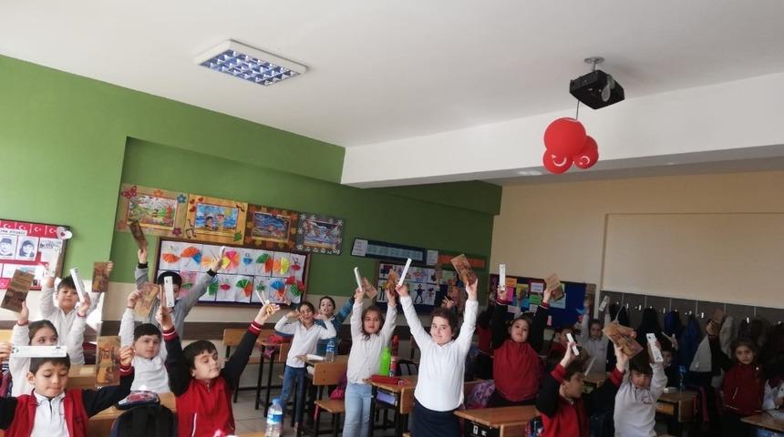 İzmit&rsquo;te &ouml;ğrencilere &ccedil;evre eğitimi verildi