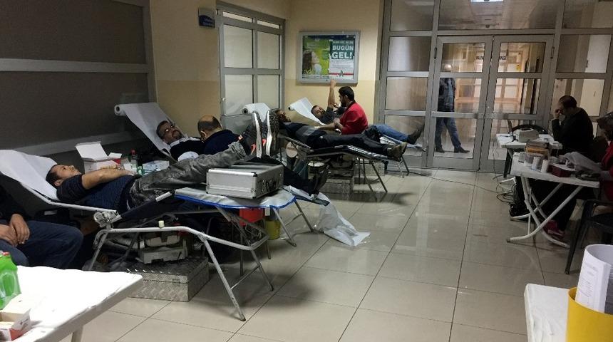 Midyat&rsquo;ta kan bağışına yoğun ilgi